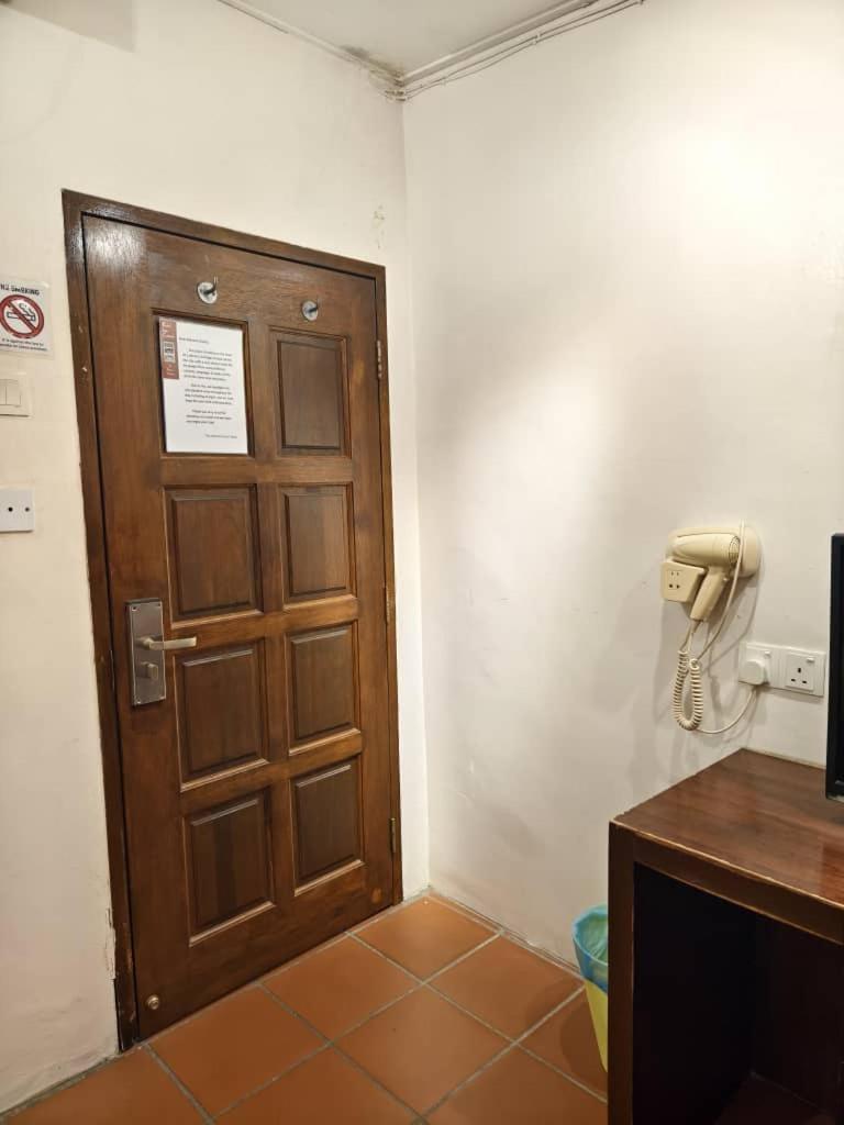 Red Inn Court George Town Zewnętrze zdjęcie