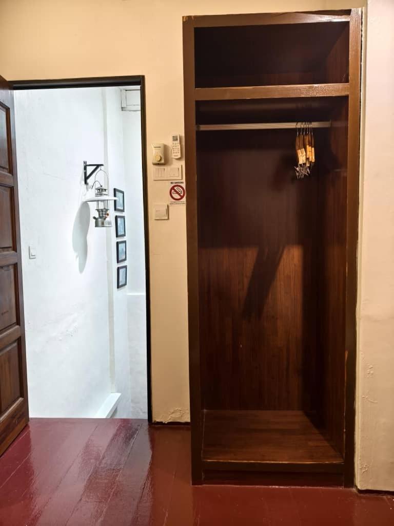 Red Inn Court George Town Zewnętrze zdjęcie
